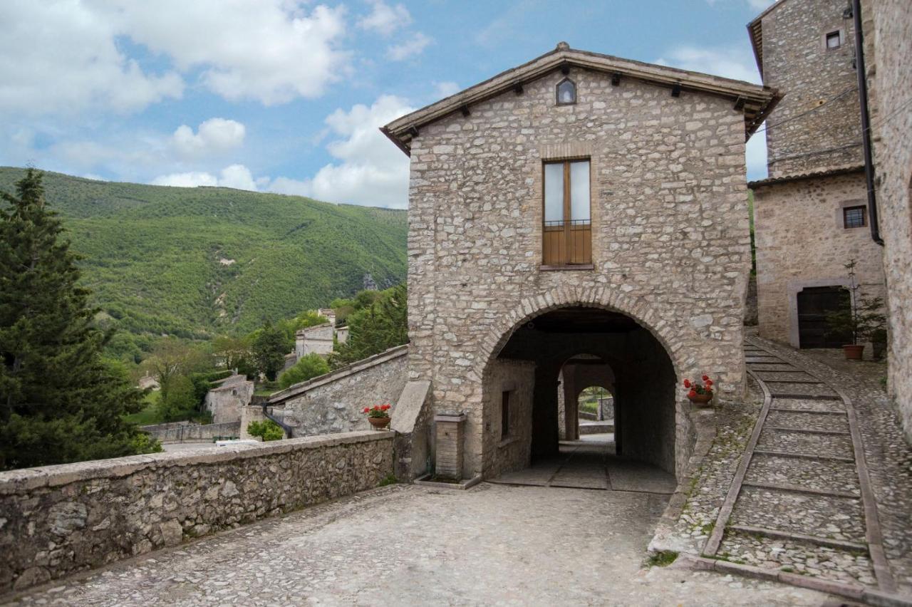 Il Tripode - Le Dimore Del Bordone Vallo di Nera Exterior foto